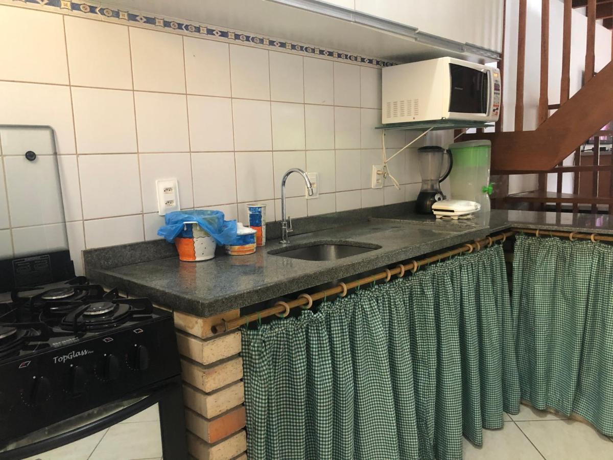 Linda Casa Com Piscina Em Bombinhas, Espaco Inteiro Esterno foto