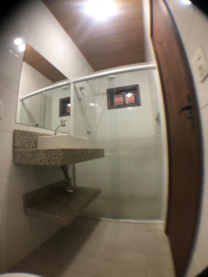 Linda Casa Com Piscina Em Bombinhas, Espaco Inteiro Esterno foto