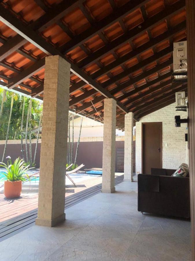 Linda Casa Com Piscina Em Bombinhas, Espaco Inteiro Esterno foto
